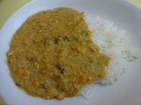 給食の人気メニュー　ドライカレー