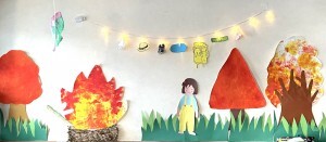 4歳児クラスの作品「秋の木々とキャンプファイヤー」